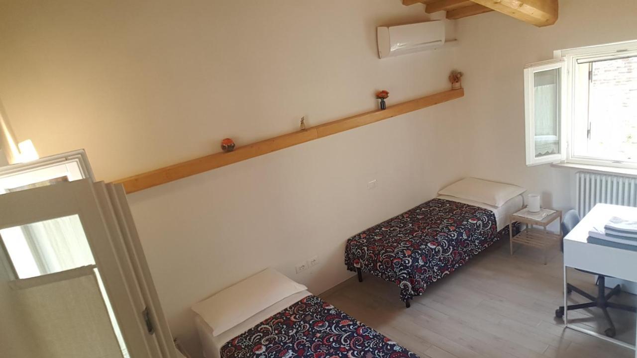 Villa Casa la Piazzetta Rinascimentale Urbino Esterno foto