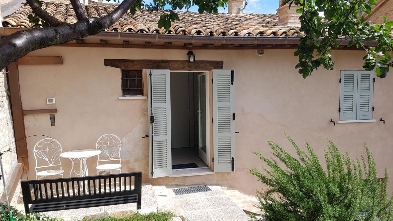 Villa Casa la Piazzetta Rinascimentale Urbino Esterno foto